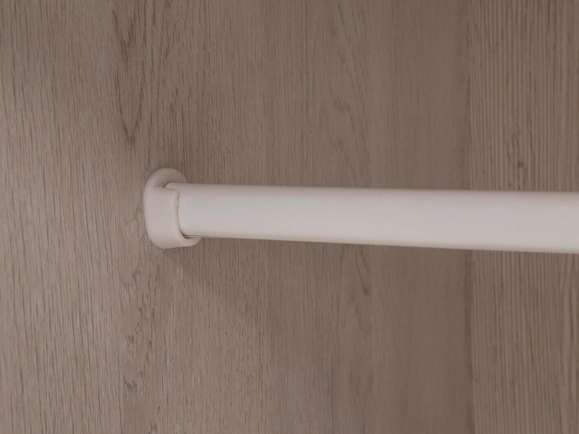 Garderobeskab Ferlore 101