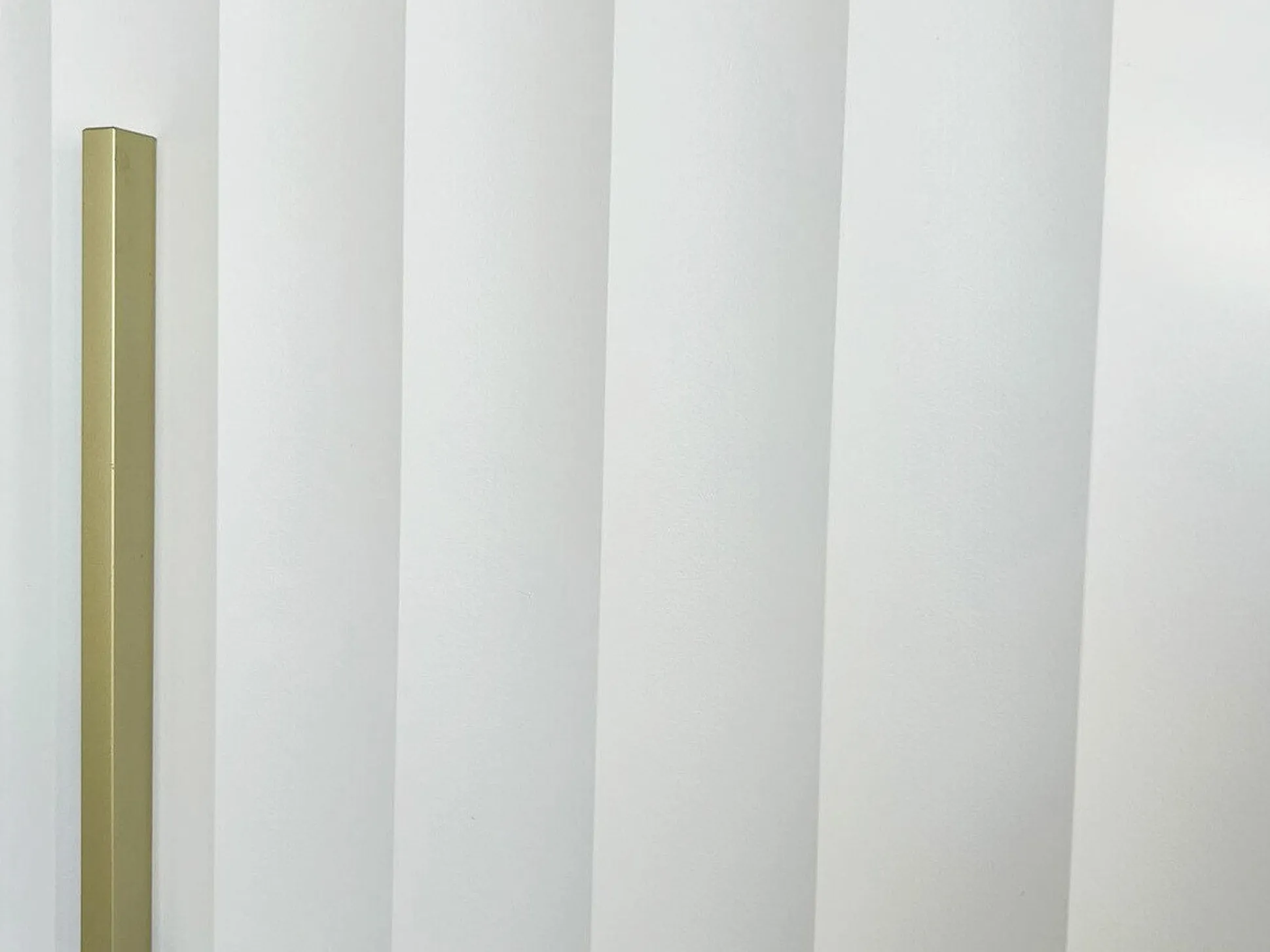 Garderobeskab Hartford 337 (Hvid)