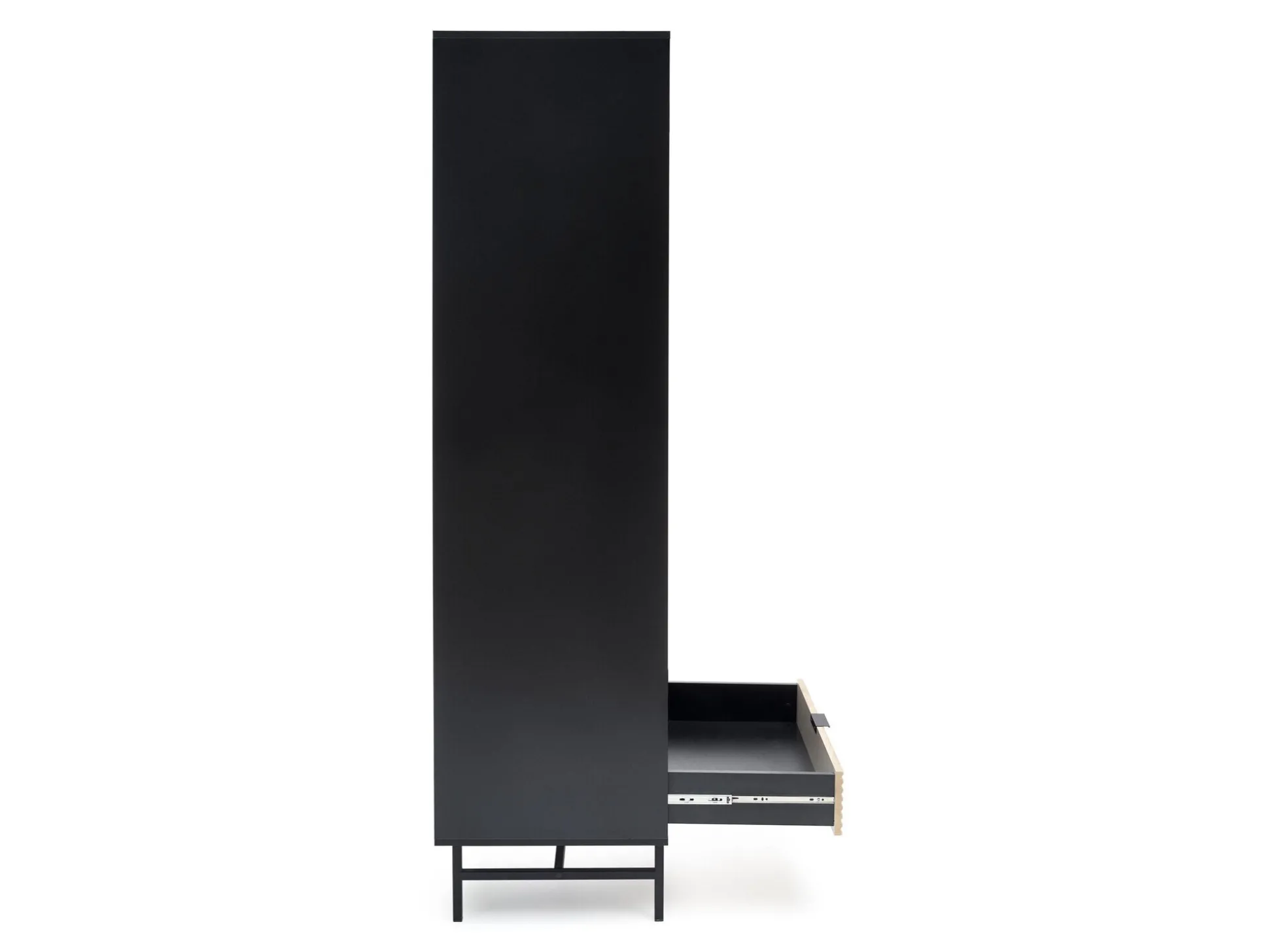 Garderobeskab Mircavu 106