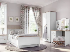 Garderobeskab Romelbo 145 (Hvid + Egetræ)