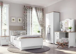 Kommode Romelbo 150 (Hvid + Egetræ)