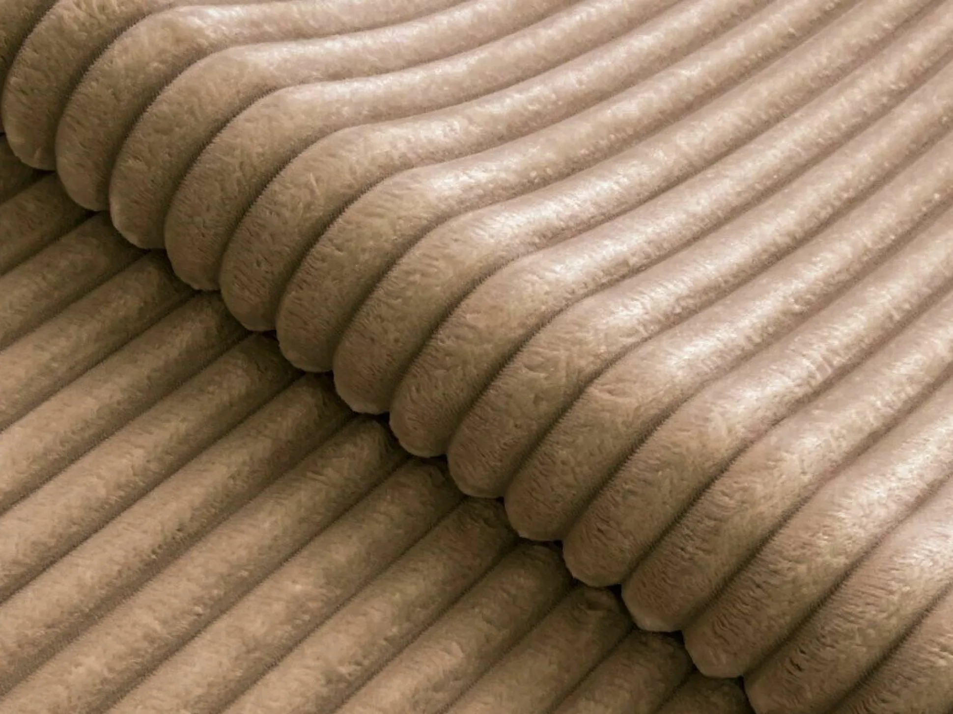 Lænestol Solrin I (Tilia 17)