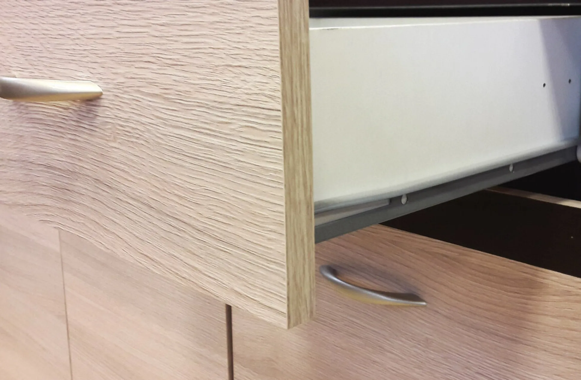 Modulskab med skuffer Eli Light 102