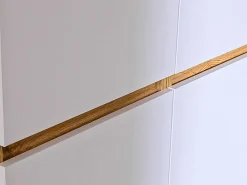 Reol Evaropha 103 (Wotan eg + Hvid)