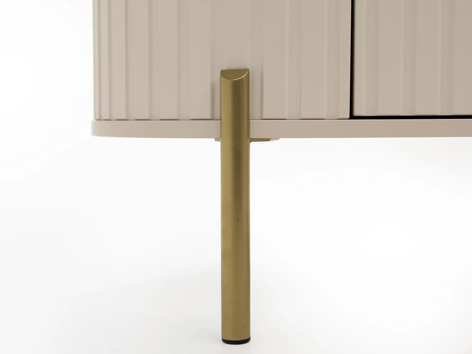 Skænk Comfivo Mirsoni