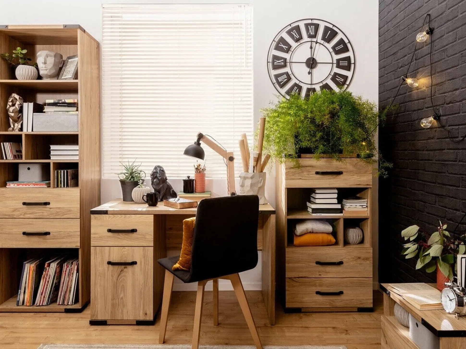 Skrivebord Romelbu 100