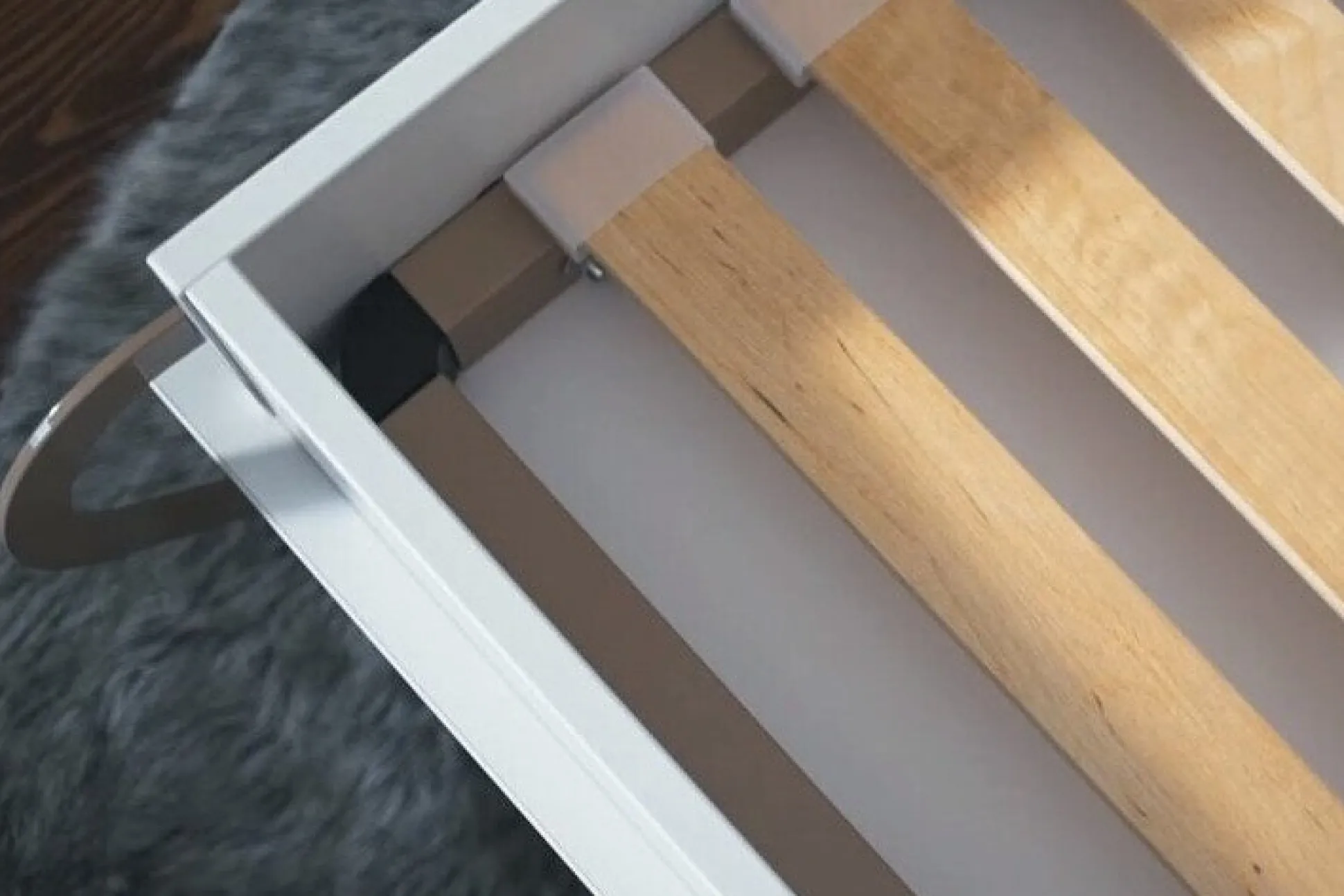 Vægseng Concept Pro Lenart Levfere 109 (Hvid + Glansfuld hvid)